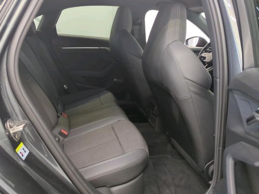 Audi A3 Limousine 30 TFSI S edition | Navi | Virtual | Stoel Verwarming | ActivLease financial lease