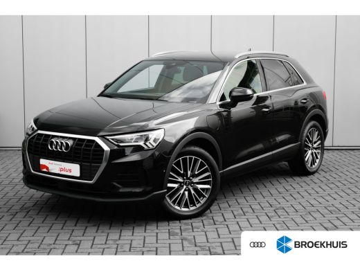 Audi Q3 45 TFSI e S edition 245PK | Ledere Bekleding | Elek. stoelen | Camera Achter | Stoelverw. | Comfo... Audi Q3 45 TFSI e S edition 245PK | Ledere Bekleding | Elek. stoelen | Camera Achter | Stoelverw. | Comfo...
