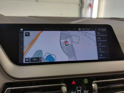 BMW 1 Serie 116d Business Ed. | Navi | Live Cockpit | Led | ActivLease financial lease