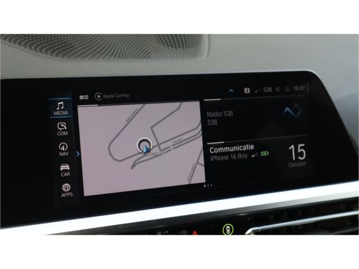 BMW 3 Serie Touring 330e Sport Line / SOH 95% / Hifi / Camera / Sportstoelen / ActivLease financial lease