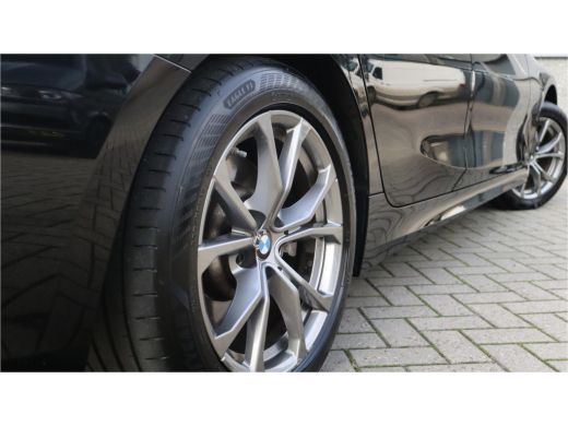 BMW 3 Serie Touring 330e Sport Line / SOH 95% / Hifi / Camera / Sportstoelen / ActivLease financial lease