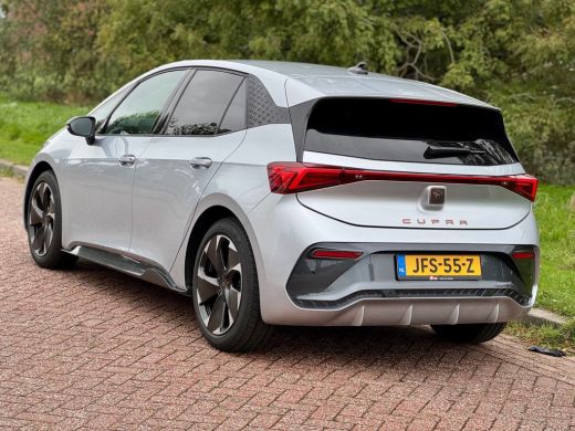 CUPRA Born 63kWh 204pk Essential Limited | Keyless | Stoelverwarming | Adaptive cruise control ActivLease financial lease