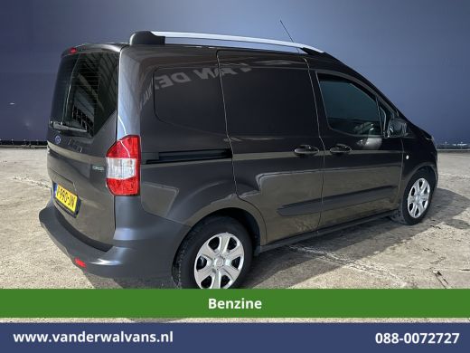 Ford Transit Courier 1.0 Trend 101pk BENZINE MOTOR L1H1 Euro6 Airco | Stoelverwarming | Verwarmde voorruit Achterklep ActivLease financial lease