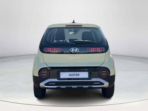 Hyundai Inster E-Motion 42 kWh | 3.000,- korting | Gratis laadstation t.w.v. 589,- | Uit voorraad leverbaar ActivLease financial lease