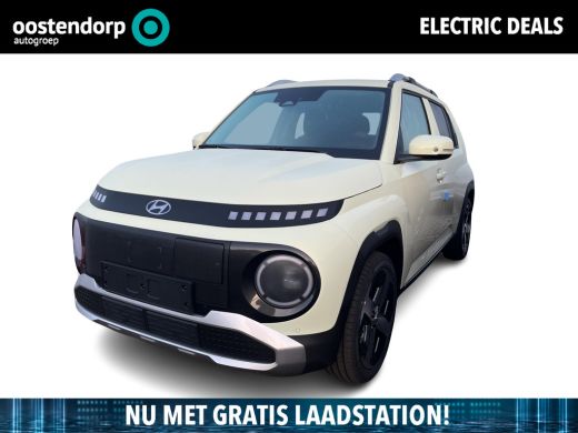 Hyundai Inster Evolve 49 kWh | 3.000,- korting | Gratis laadstation t.w.v. 589,- | Uit voorraad leverbaar Hyundai Inster Evolve 49 kWh | 3.000,- korting | Gratis laadstation t.w.v. 589,- | Uit voorraad leverbaar