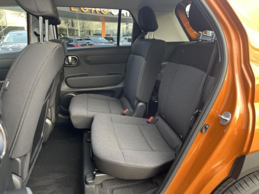 Hyundai Inster Pulse 49 kWh | 3.000,- korting | Gratis laadstation t.w.v. 589,- | Uit voorraad leverbaar | ActivLease financial lease