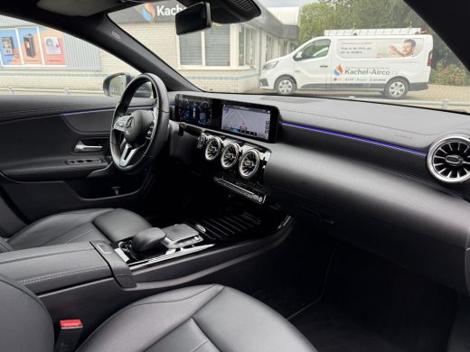 Mercedes-Benz CLA Shooting Brake 200 Aut. Business Sol. Luxury | Navi | Camera | Sfeer Verlichting | ActivLease financial lease