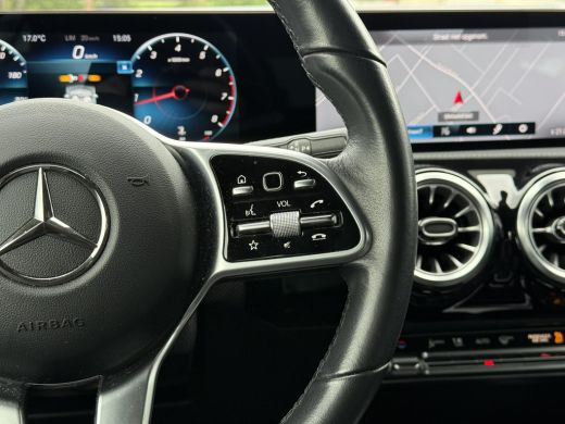 Mercedes-Benz CLA Shooting Brake 200 Aut. Business Sol. Luxury | Navi | Camera | Sfeer Verlichting | ActivLease financial lease