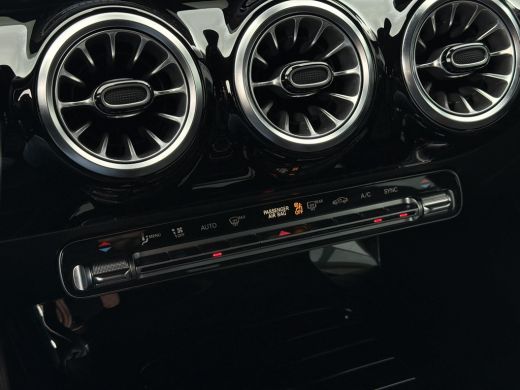 Mercedes-Benz CLA Shooting Brake 200 Aut. Business Sol. Luxury | Navi | Camera | Sfeer Verlichting | ActivLease financial lease