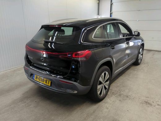 Mercedes-Benz EQA 250 Business Sol. Luxury 67 kWh | Navi | Camera | Sfeer Verlichting | ActivLease financial lease