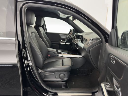 Mercedes-Benz GLB 180 d Business Solution Luxury [ 7-Pers. ] (INCL-BTW) Aut. *LUXURY-LEATHER | FULL-LED | AMBIENT-L... ActivLease financial lease