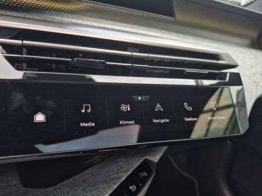 Peugeot 5008 1.2 Hybrid 136 GT 7 persoons | Full options | Panoramadak | Elektrische stoelen + massage | Leder... ActivLease financial lease