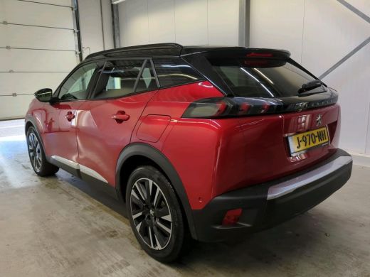 Peugeot e-2008 EV GT 50 kWh | Panorama | Navi | Camera | ActivLease financial lease