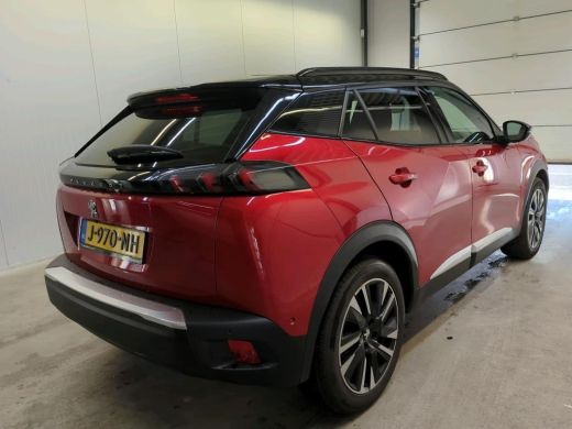 Peugeot e-2008 EV GT 50 kWh | Panorama | Navi | Camera | ActivLease financial lease