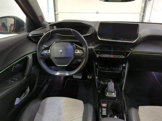 Peugeot e-2008 EV GT 50 kWh | Panorama | Navi | Camera | ActivLease financial lease