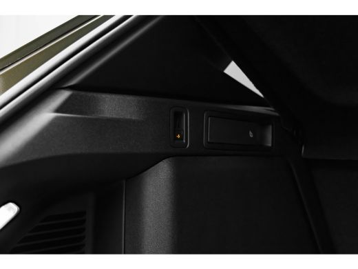 Volkswagen Tiguan R-Line Edition - eHybrid | 'App-Connect' draadloze smartphone integratie | Automatische afstandsr... ActivLease financial lease