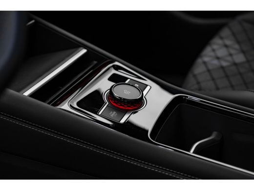 Volkswagen Tiguan R-Line Edition - eHybrid | 'App-Connect' draadloze smartphone integratie | Automatische afstandsr... ActivLease financial lease