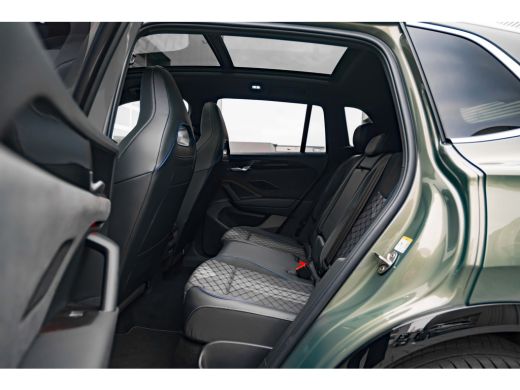 Volkswagen Tiguan R-Line Edition - eHybrid | 'App-Connect' draadloze smartphone integratie | Automatische afstandsr... ActivLease financial lease