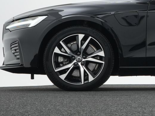 Volvo  V60 2.0 T6 Plug-in hybrid AWD Plus Dark | Long Range | R-Design | Sportstoel + geheugen | Adaptive Cr... ActivLease financial lease