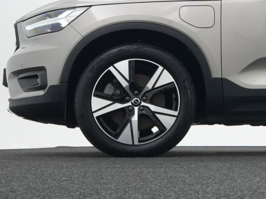 Volvo  XC40 1.5 T5 Recharge R-Design | 360° Camera | Harman Kardon | Elek stoel | Leder | Trekhaak | 19" | St... ActivLease financial lease