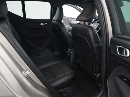 Volvo  XC40 1.5 T5 Recharge R-Design | 360° Camera | Harman Kardon | Elek stoel | Leder | Trekhaak | 19" | St... ActivLease financial lease