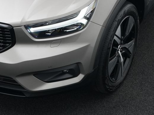 Volvo  XC40 1.5 T5 Recharge R-Design | 360° Camera | Harman Kardon | Elek stoel | Leder | Trekhaak | 19" | St... ActivLease financial lease