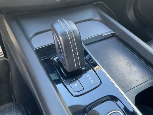 Volvo  XC60 2.0 Recharge T6 AWD PHEV Pano Elek.Trekhaak HK Hud Leer 360Cam Memory VOL! ActivLease financial lease