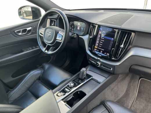 Volvo  XC60 2.0 Recharge T6 AWD PHEV Pano Elek.Trekhaak HK Hud Leer 360Cam Memory VOL! ActivLease financial lease