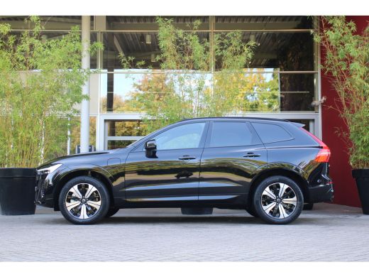 Volvo  XC60 2.0 T6 Plug-in hybrid AWD Plus Dark | Trekhaak | Camera | Panoramadak | Pilot Assist | Memory seats ActivLease financial lease