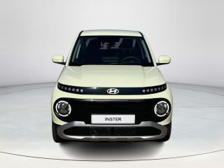 Hyundai Inster E-Motion 42 kWh | 3.000,- korting | Gratis laadstation t.w.v. 589,- | Uit voorraad leverbaar