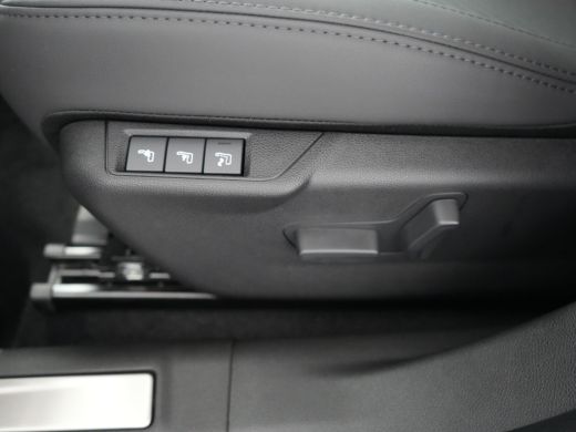 Alfa Romeo Junior Ibrida Speciale | Binnenspiegel met Dimautomaat | Intelligent Adaptive Speedcontrol (Intelligent ... ActivLease financial lease