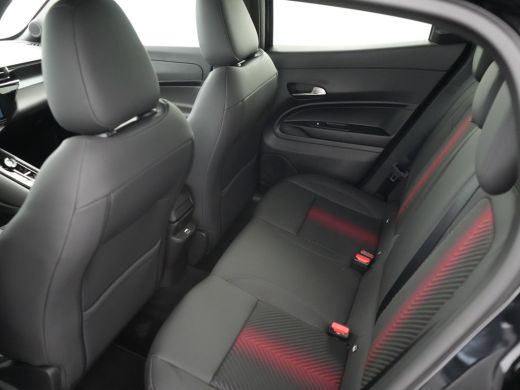 Alfa Romeo Junior Ibrida Speciale | Binnenspiegel met Dimautomaat | Intelligent Adaptive Speedcontrol (Intelligent ... ActivLease financial lease