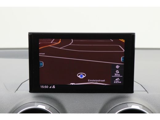 Audi Q2 30 TFSI S Edition 2x S-Line, LED, Apple Carplay, Climate, Navigatie, DAB ActivLease financial lease