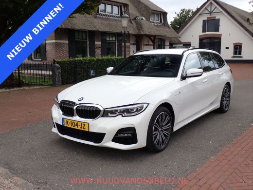 BMW 3 Serie Touring 330e M-PAKKET SHADOWLINE SPORTLEER/SFEERVERLICHTING