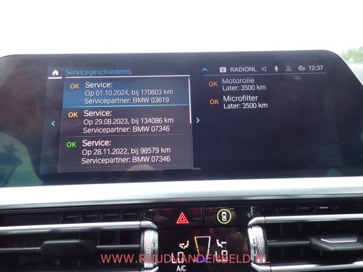 BMW 3 Serie Touring 330e M-PAKKET SHADOWLINE SPORTLEER/SFEERVERLICHTING ActivLease financial lease