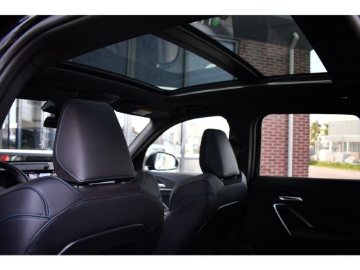 BMW X1 xDrive25e M-Sport Pano ACC 360 HUD 19inch Adp-onderstel BTW-auto ActivLease financial lease