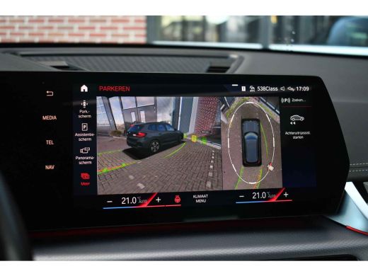 BMW X1 xDrive25e M-Sport Pano ACC 360 HUD 19inch Adp-onderstel BTW-auto ActivLease financial lease