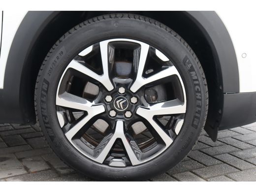 Citroën C5 Aircross Citroën 1.6 PLUG-IN HYBRID 225PK SHINE AUTOMAAT / NAVI / LEDER / CLIMA / FULL-LED / PDC / 19" LMV... ActivLease financial lease