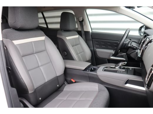 Citroën C5 Aircross Citroën 1.6 PLUG-IN HYBRID 225PK SHINE AUTOMAAT / NAVI / LEDER / CLIMA / FULL-LED / PDC / 19" LMV... ActivLease financial lease