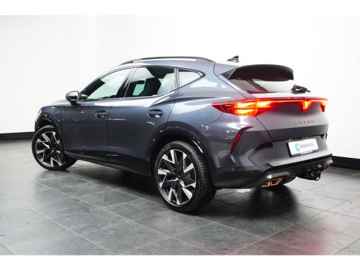 CUPRA Formentor 1.5 e-Hybrid 272PK VZ APP. CONNECT | ELECT. TREKHAAK | ADAPT. CRUISE | LED ActivLease financial lease