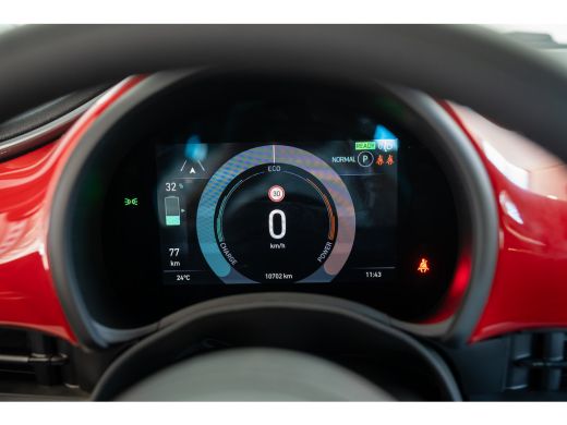 Fiat 500 Urban 42 kWh | Camera | Stoel en Stuurverwarming | Apple Carplay & Android Auto | Parkeersensoren... ActivLease financial lease