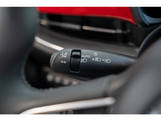 Fiat 500 Urban 42 kWh | Camera | Stoel en Stuurverwarming | Apple Carplay & Android Auto | Parkeersensoren... ActivLease financial lease
