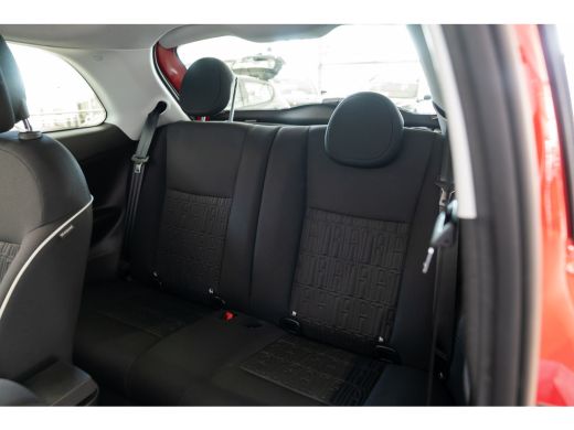 Fiat 500 Urban 42 kWh | Camera | Stoel en Stuurverwarming | Apple Carplay & Android Auto | Parkeersensoren... ActivLease financial lease
