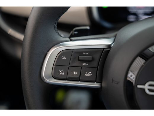 Fiat 600 1.2 Hybrid Urban | Camera | Apple Carplay & Android Auto | Parkeersensoren | Climate Controle | S... ActivLease financial lease