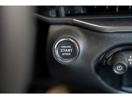 Fiat 600 1.2 Hybrid Urban | Camera | Apple Carplay & Android Auto | Parkeersensoren | Climate Controle | S... ActivLease financial lease