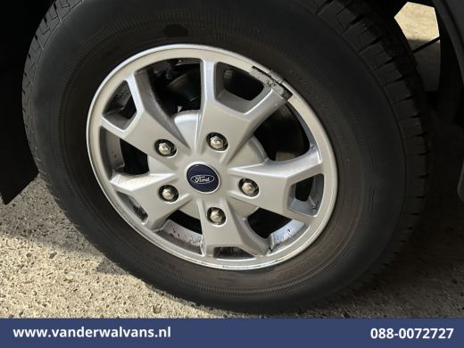 Ford Transit 2.0 TDCI 130pk Bakwagen Laadklep Euro6 Airco | 951kg laadvermogen | Camera | Navigatie | Cruiseco... ActivLease financial lease