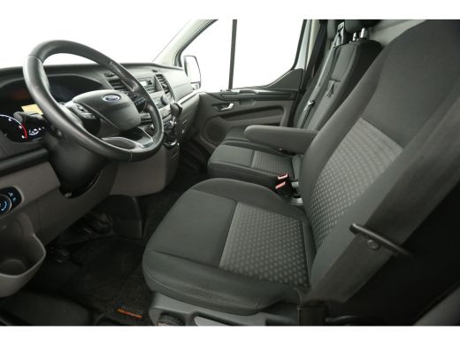 Ford Transit Custom 280 2.0 TDCI L1H1 | Airco | Cruise | 3-Zits | Kasten | Parkeersens. | Trekhaak ActivLease financial lease