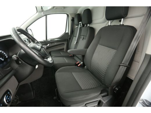 Ford Transit Custom 280 2.0 TDCI L1H1 | Airco | Cruise | 3-Zits | Kasten | Parkeersens. | Trekhaak ActivLease financial lease