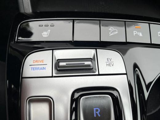 Hyundai Tucson 1.6 T-GDI PHEV Comfort 4WD | Rijklaarprijs! | Trekhaak | Achteruitrijcamera | Voorstoelen Verwarmd | ActivLease financial lease