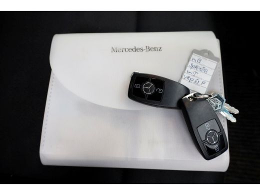 Mercedes-Benz Sprinter 515 CDI 150pk 9G Automaat Clixtar BE-Combi Bakwagen met deuren 2870kg laden L557cm 08-2022 ActivLease financial lease